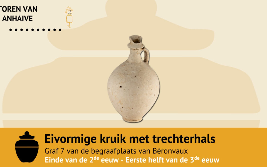 Eivormige kruik met trechterhals